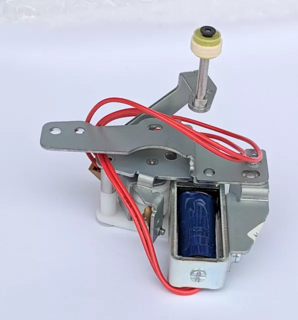 Sony A-8324-287-A Moving Head Cleaner Assy (RP)/Cleaning Roller for BVW VTRs NOS