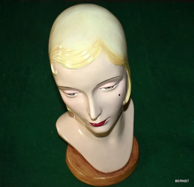Exquisite Store Display Head - Excellent Condition