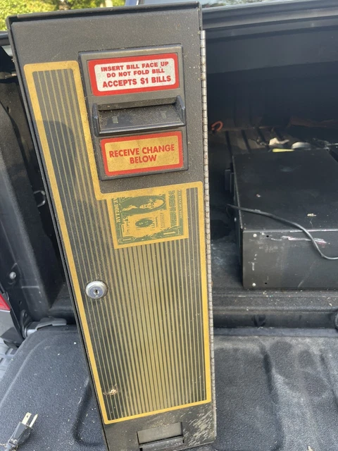 Coffee-Inn's Coin Machine $1 & $5 Dollar Bill Changer Tested Working w/ Key