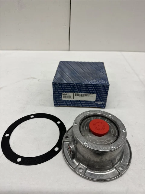 Stemco 343-4013 Hub Cap, 5 Holes On 5-1/2” Bolt Circle w/ Side Pipe Plug
