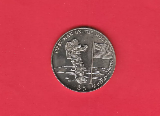 20307 - Liberia, 2000, Gedenkmünze (First Man on the Moon), 5 Dollar.