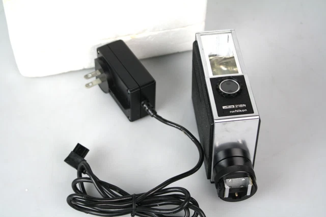 Metz Mecablitz 218N / L27TR Flash Unit for Nikon