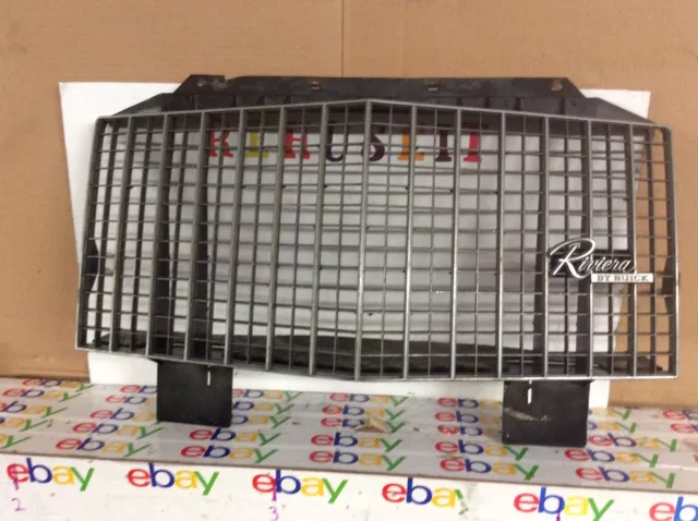 83 84 85 BUICK RIVIERA FRONT GRILLE SOLID 1983 1984 1985 oem