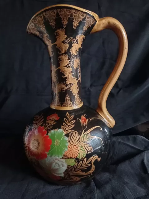 Jarron De Ceramica / De Corte Oriental / Pintado A Mano / Antiguo Pero Bien Cons