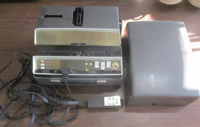 Vintage 1961 Anscomatic II Slide Projector