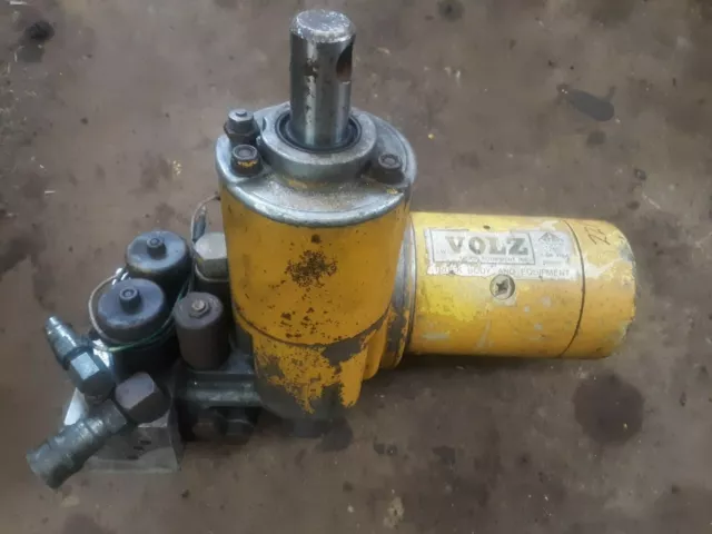 Working Meyer E-60 Snow Plow Pump Hydraulic Unit Rebuildable Core *Broken Base*