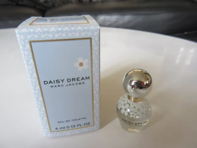 Miniature EDT Daisy Dream de Marc Jacobs 4 ml. Neuve + boîte.