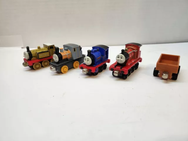 Thomas The Tank Engine & Friends Take N Play Diecast Magnetic Train Lot of 5