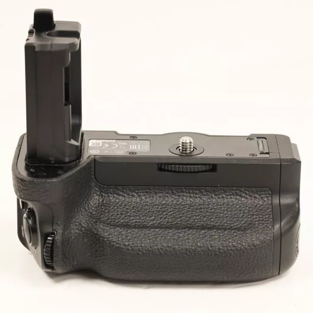 Sony VG-C4EM Vertical Battery Grip – Fits A7R Mark IV SN40435