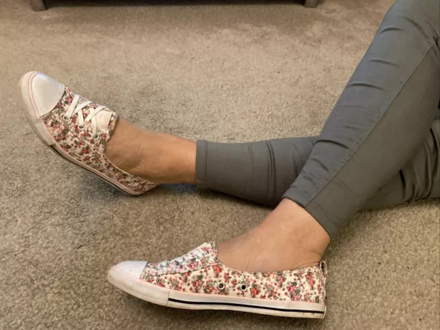 Converse ballet 2025 pumps size 6