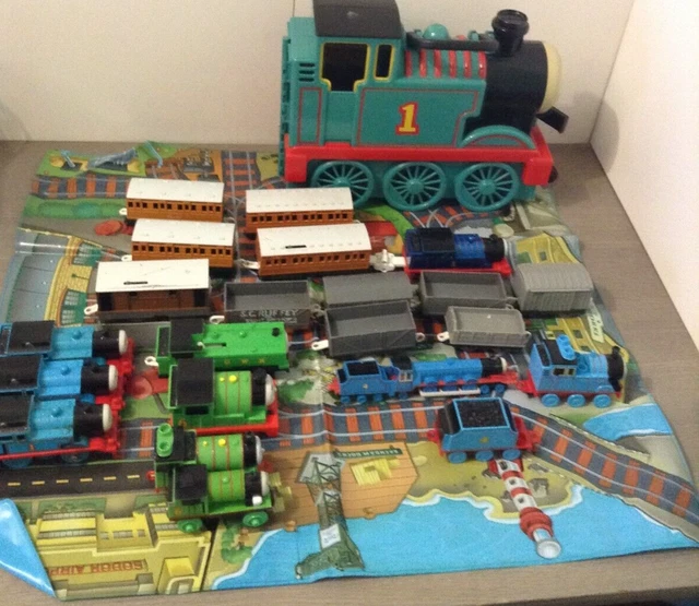 Thomas Mat THOMAS THE TANK Engine - Mat and Carry Case, Trains - Toy Bundle Job ...