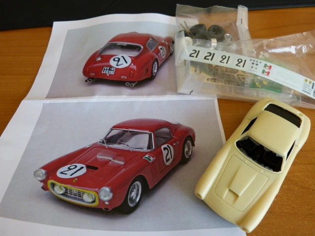 FDS Kit Monté SB 1/43 - Ferrari 250 GT SWB 1960 Rouge