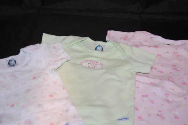 Gerber Baby Onesies Infant Body Suit Girl Clothes Lot 3 White Pink Green Flowers