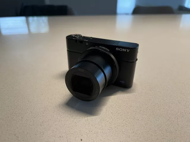 Sony RX100 IV Digital Compact Camera