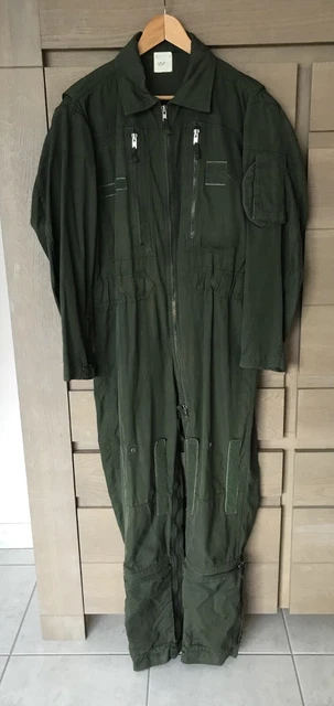 Authentique combinaison de pilote de chasse de l'Armée Française.