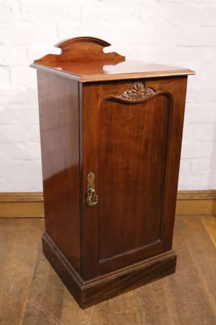Antique carved Victorian bedside cabinet / pot cupboard ROBSONS & SONS
