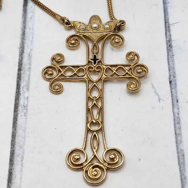 VINTAGE SARAH COVENTRY Limited Edition Cross Necklace Gold Tone 1977 20 ...