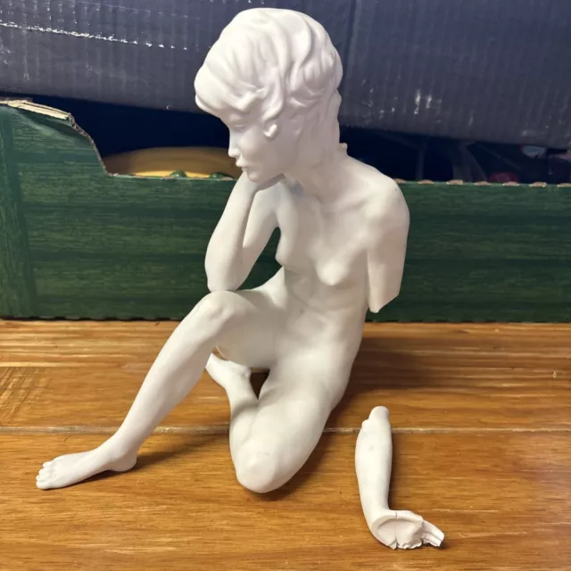 Kaiser Porcelain “Meditation” Nude Seated Woman - W. Gawantka - 489. Damaged