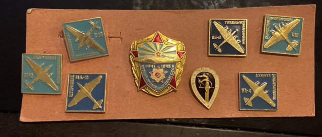 Insignes soviétiques vintage : emblèmes de l'URSS des années
