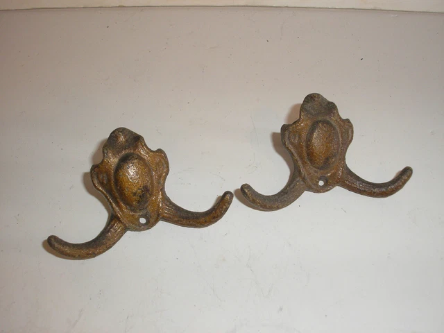 Antique Decorative Wall Coat/Hat Hooks (pair)