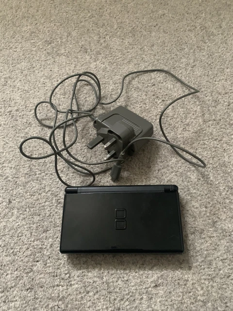 Nintendo USG-S-KB DS Lite Portable Handheld Gaming Console - Onyx Black