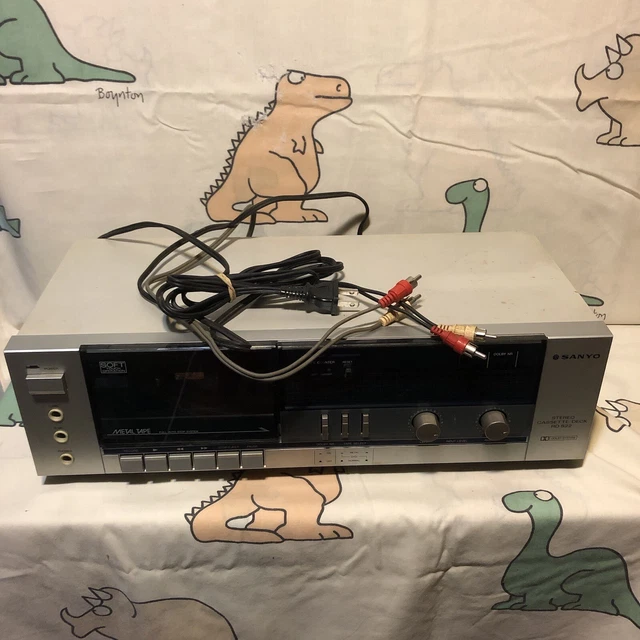WORKING Sanyo RD-S22 Stereo Cassette Tape Deck Dolby System Made in Japan Vntg