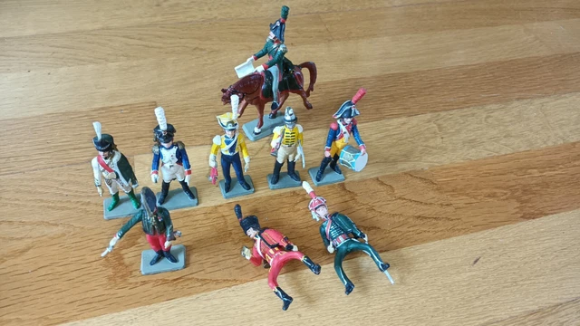 STARLUX EMPIRE PLASTIQUE 1970 / HUSSARD TROMPETTE DU 3ème REGIMENT REF