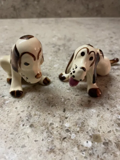 Vintage Ceramic Set Of 2 Hound Beagle Puppy Dog Ivory Brown Spot Figurines