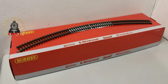 Hornby R8262  Double 4th Radius Curve