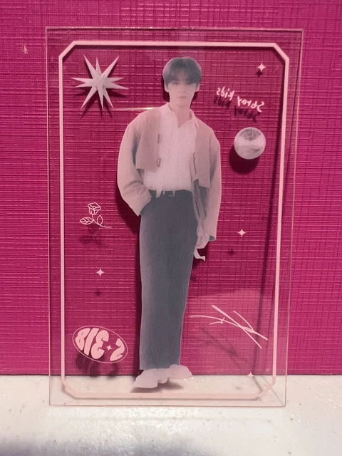 stray kids - museum 2025 season's greetings 2025 japan stray kids - museum 2025 season's greetings 2025 japan