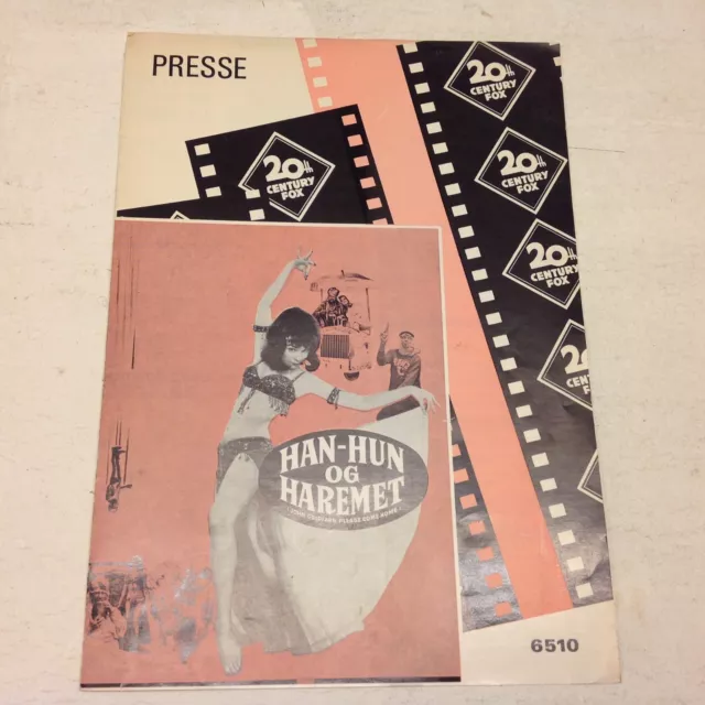 "John Goldfarb, Please Come Home!" MacLaine 1965 Danish Movie Press Release Kit