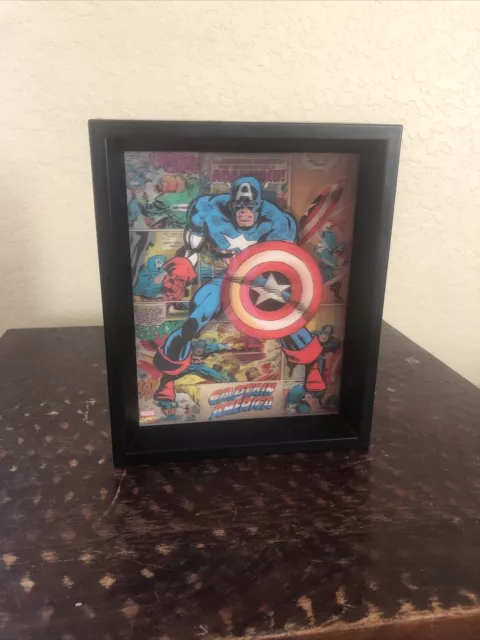 Captain America Lenticular 3-D Picture in wooden frame 11"x9.25"x2"