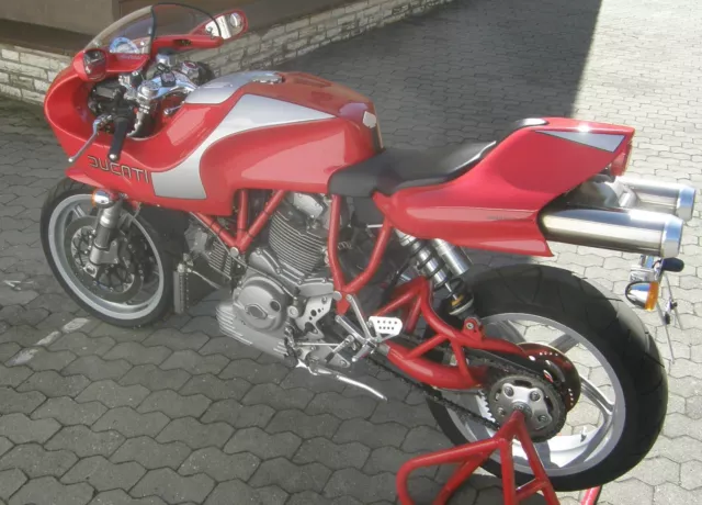 Ducati MH 900 EVOLUZIONE - Nr 1560/2000