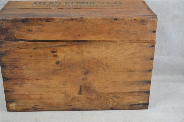 Atlas Powder Co. box dynamite High Explosives Dangerou 17x12x7.5 antique 5