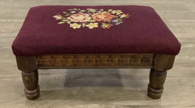 Antique Victorian Eastlake Walnut Needlepoint Top Carved Footstool Footrest