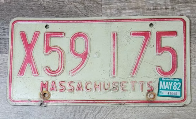 Vintage 1982 Massachusetts License Plate