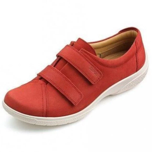 Coral wide deals fit shoes