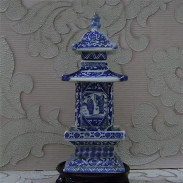 Chinese Blue and white Porcelain qing Dynasty Pagoda shaped tea jar vase 19.5cm 2