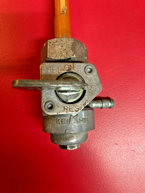 Honda CB 125 T CB125T Gas Fuel shutoff Valve Petcock 1990