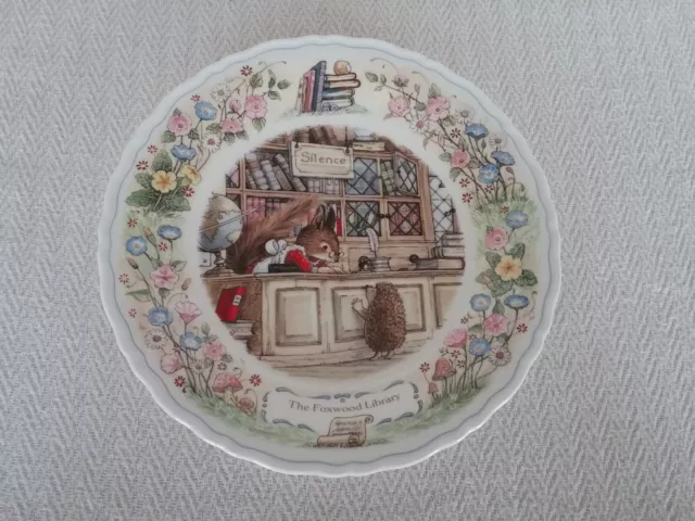 Wedgwood Foxwood Tales The Foxwood Library 8.5" Collectible Plate