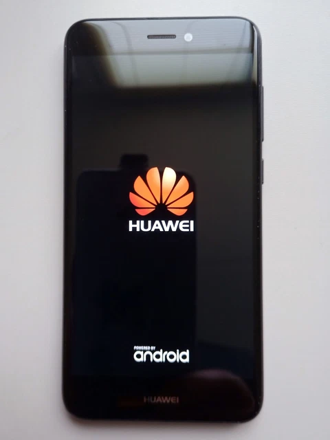 Smartphone Huawei P8 Lite 2017 - 16 Go, 3 Go RAM, 5.2", Débloqué, Couleur Or/noir