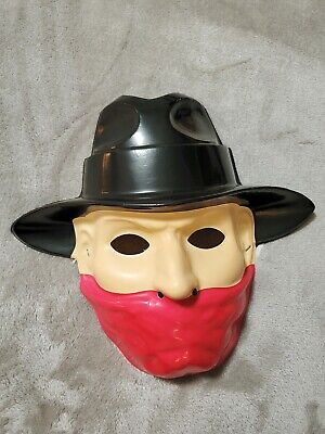 VINTAGE 1994 THE Shadow Rubies Halloween Plastic Face Mask The Conde