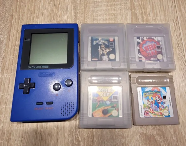 Nintendo Game Boy Pocket blau inkl. Spiele