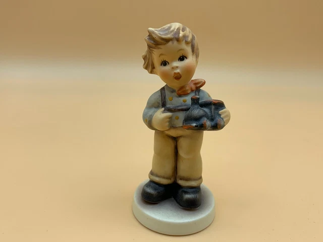 Hummel Figura 2078 La Cumpleaños I Nimmer Her 9 Cm. 1 Wahl - Estado Perfecto