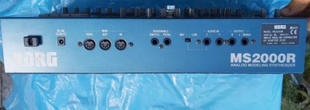 Synthétiseur de modélisation analogique KORG MS2000R 2