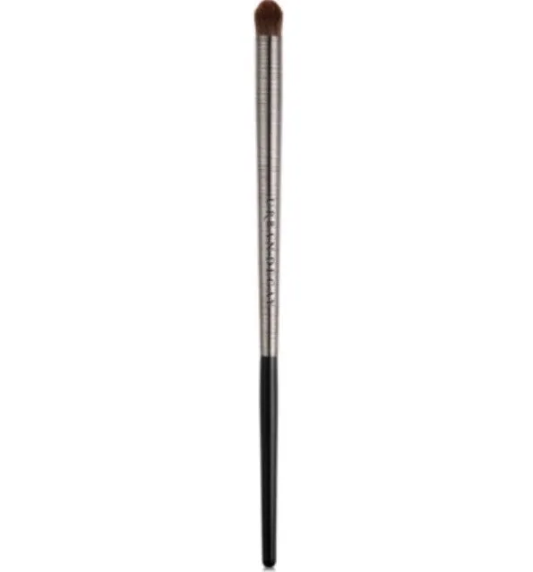 Urban Decay UD Pro Eyeshadow Contour Brush - Black NIB