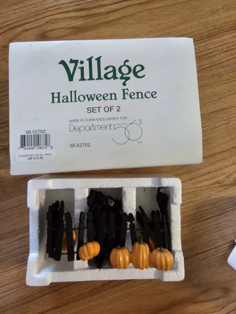 Dept 56 Halloween Fence Set of 2 52702 Village Accessory