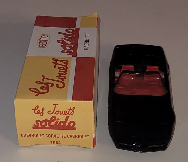 Miniature Solido Chevrolet Corvette C4 Cabriolet Jaune - Échelle 1/43 - Boîte D'origine