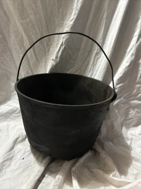 1800s Cast Iron Bean Pot