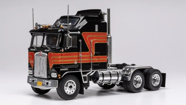 116 Freightliner Cascadia - Camión RC a escala 116 - 27006 - Diecast